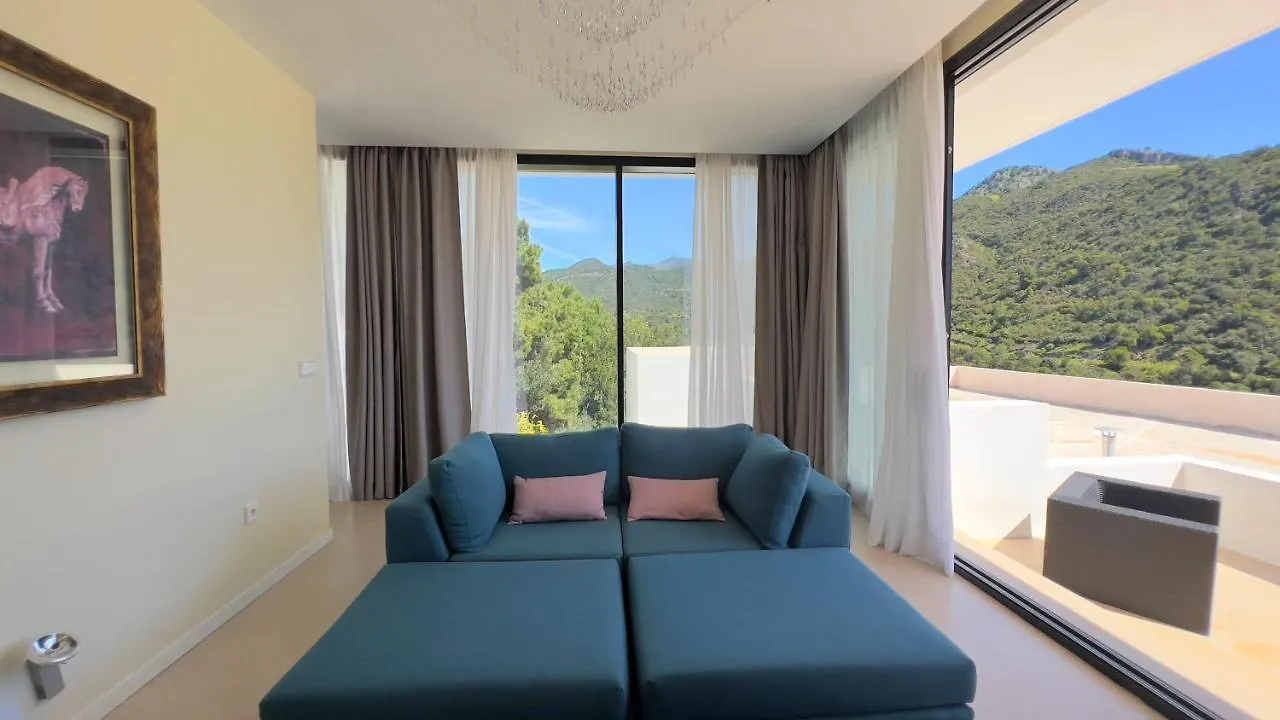 Villa Azahar, Benahavis Marbella 0*,  Spain